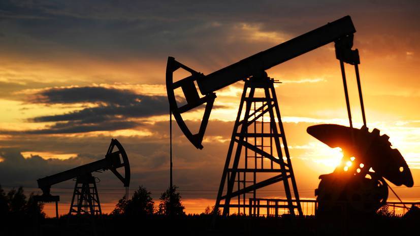 Цена на нефть марки Brent упала ниже $64