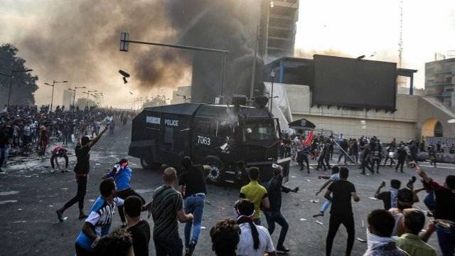 В Багдаде силовики предприняли попытку разгона демонстрантов