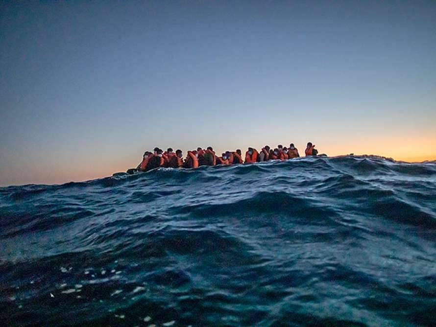 У берегов Туниса затонули лодки с мигрантами