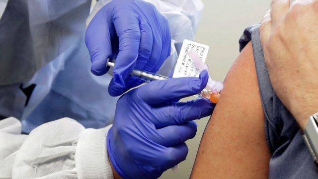 В Украине ускорились темпы вакцинации против COVID-19