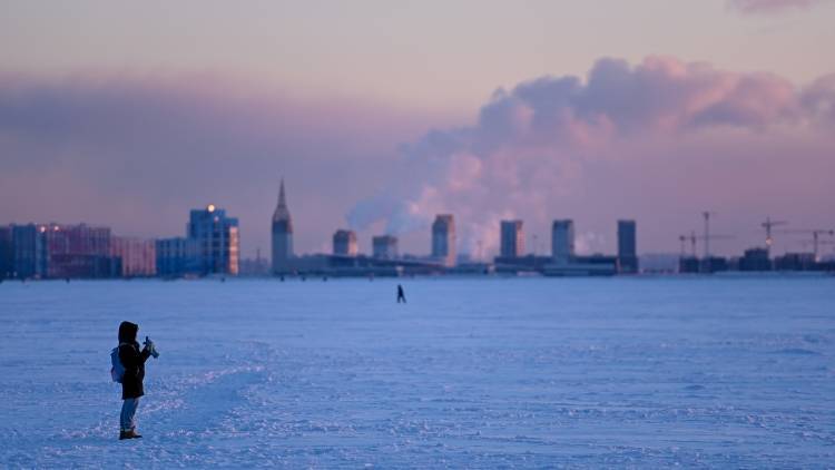 Рекордные морозы обрушились на Москву, Петербург и Сыктывкар