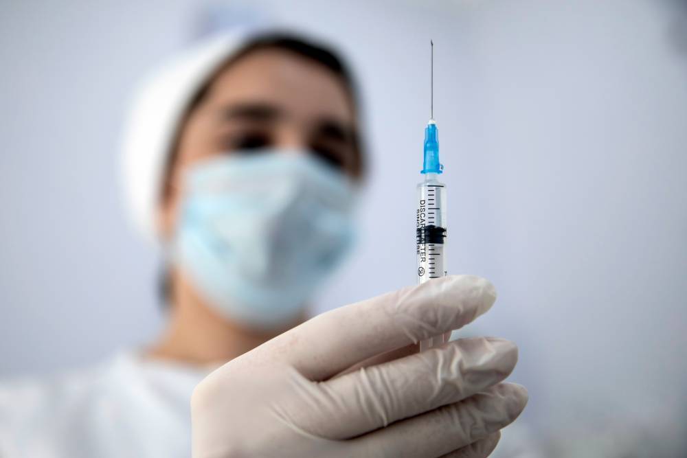 В Чечне прививку от коронавируса сделали более 27 тыс. человек