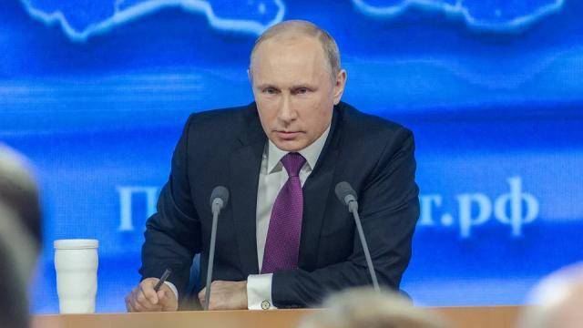 В Кремле сообщили о переносе послания Путина Федеральному собранию