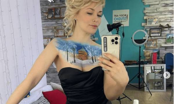 Нижегородский депутат нарисовала на груди Кремль