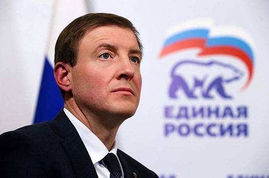 «Единая Россия» обсудит систему оплаты труда бюджетников с Минтрудом и экспертами