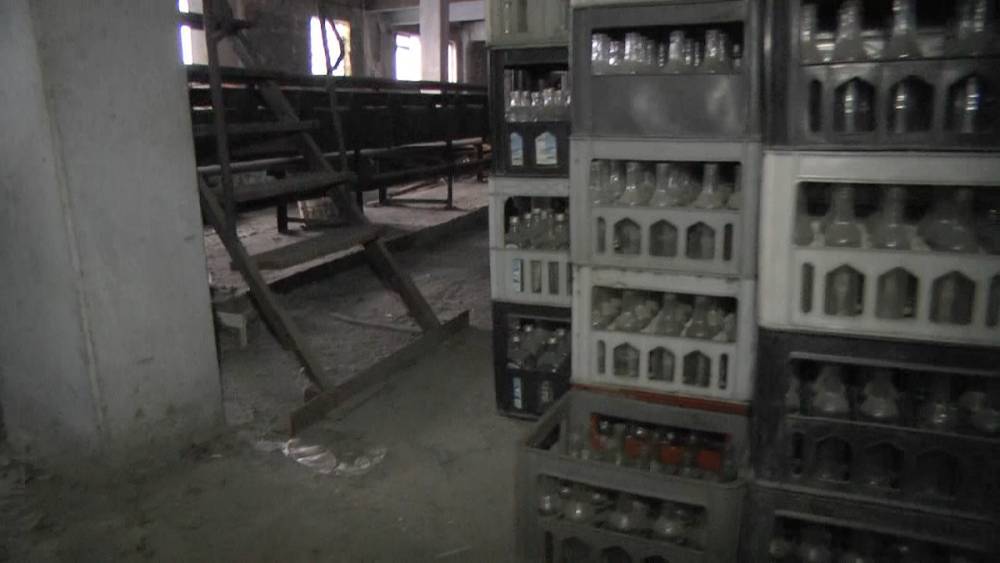 20 тысяч литров спиртного изъяли полицейские в Южно-Сахалинске
