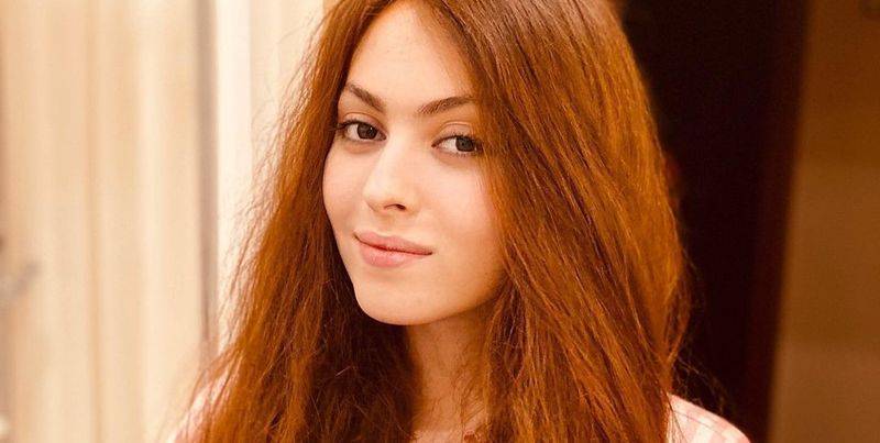Маша Полякова госпитализирована - дочь Оли Поляковой показала, чем занимается пока лежит в больнице - видео - ТЕЛЕГРАФ