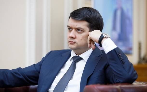 Разумков оценил вероятность отставки Степанова
