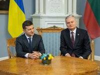 Зеленский поздравил президента Литвы с Днем восстановления независимости
