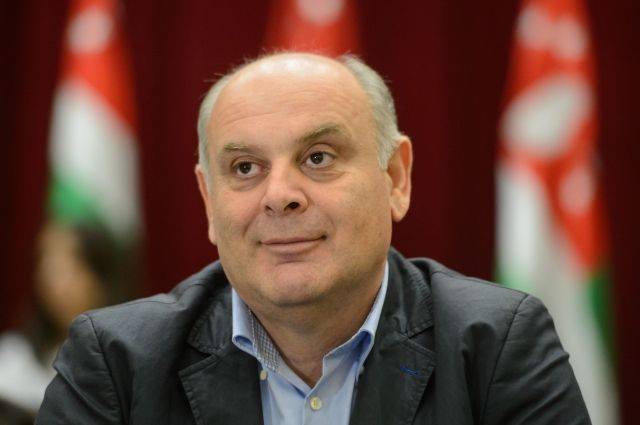 Оппозиционная организация предложила отставку президента Абхазии