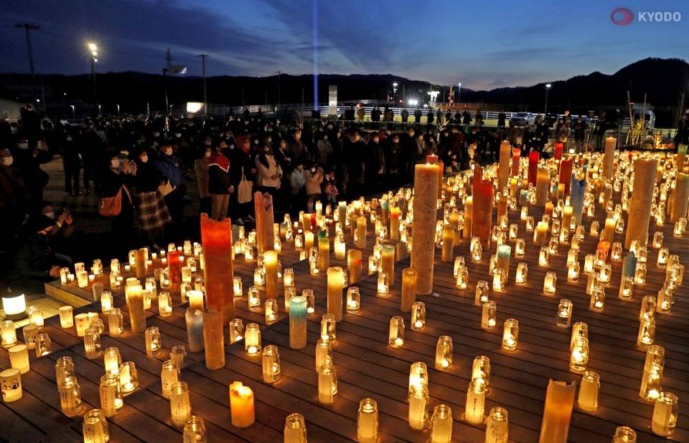 В Японии отмечают годовщину со дня аварии на АЭС "Фукусима-1"