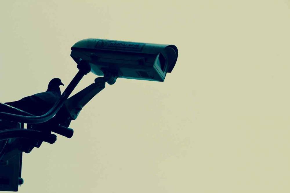 Более 6,3 тысячи камер видеонаблюдения с общедоступными данными обнаружили в России