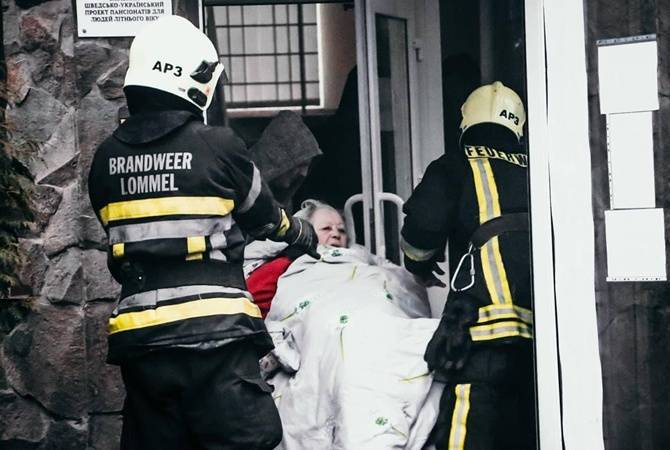 Полиция расследует ЧП в киевском доме престарелых, как нарушение требований пожарной безопасности