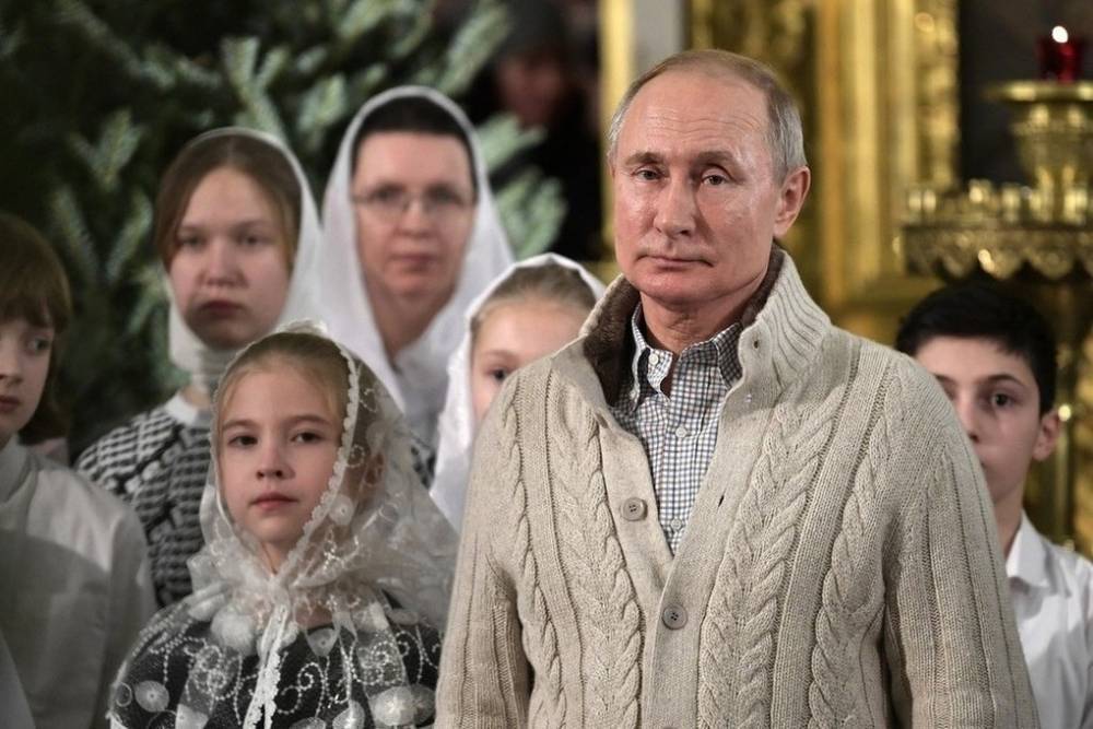 Песков: позиция Путина о детях в политике не изменилась
