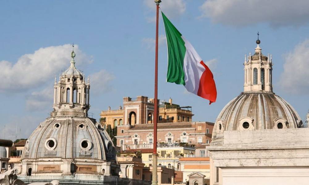Коронавирус в Италии: страна введет общенациональный локдаун на Пасху