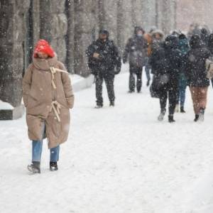 Мэр Киева обратился к руководителям предприятий сократить рабочий день из-за снегопада