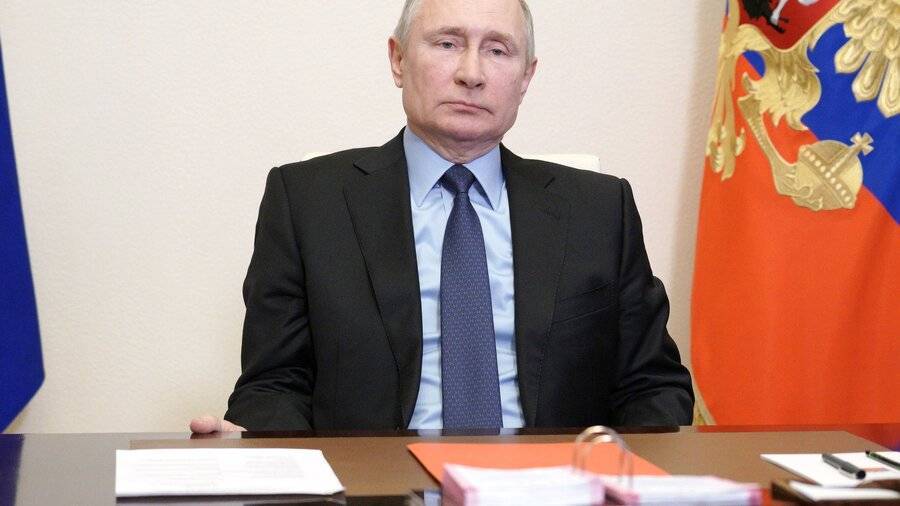 Путин рассказал, как принимал решение о референдуме в Крыму