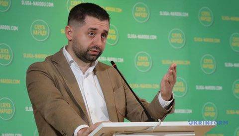 «Слуги народа» будет просить Зеленского пойти на второй президентский срок