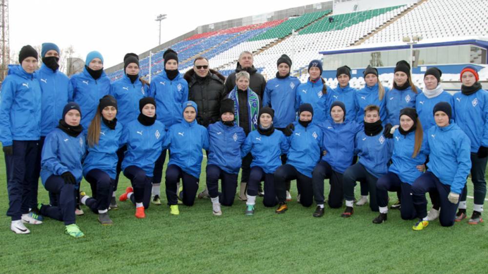 Женская футбольная команда снова появится в Самаре