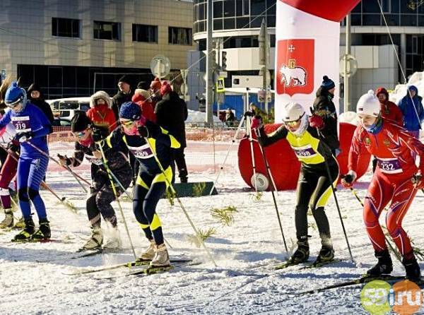 Среди 600 участников третьего лыжного спринта "Ёлки. Пермский период" было много детей