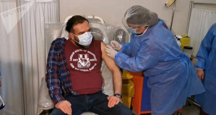 AstraZeneca против ковида: в Грузии началась вакцинация врачей от коронавируса - видео