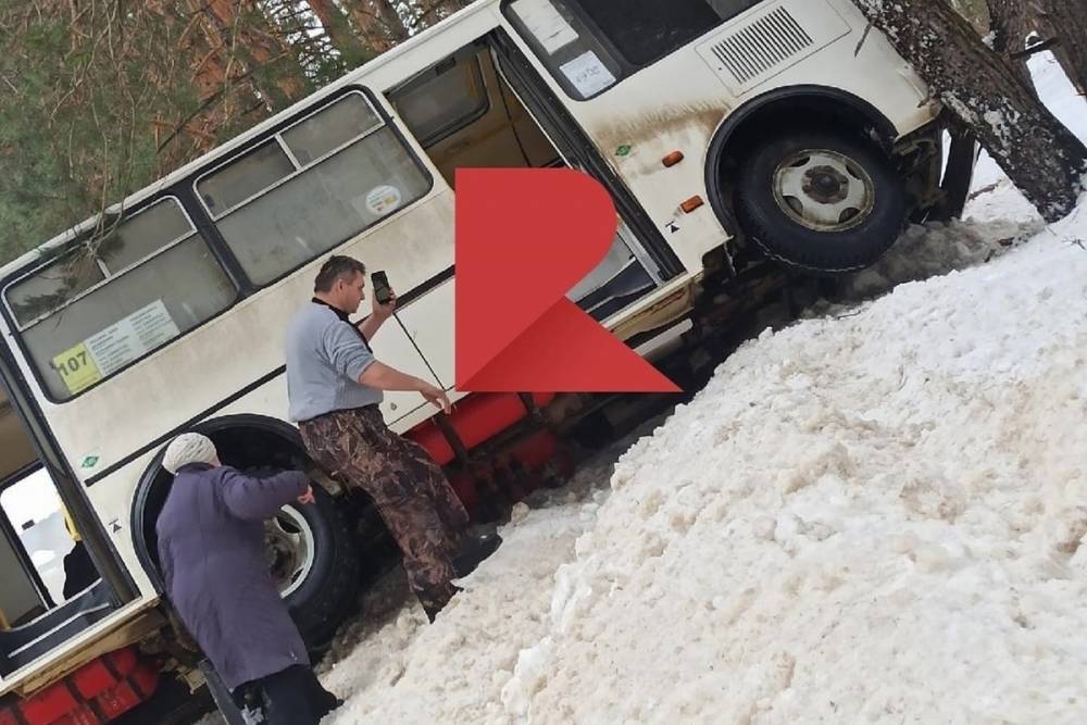Рейсовый автобус попал в ДТП под Рязанью