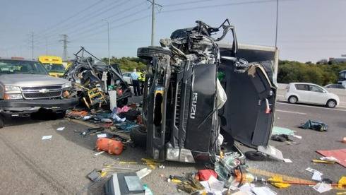 Тяжелая авария в Ришон ле-Ционе: грузовик насмерть сбил мужчину на обочине