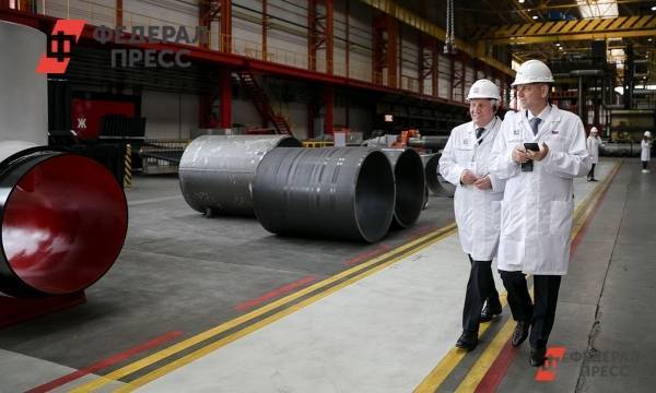«Трубная металлургическая компания» и Андрей Комаров завершили сделку по «ЧТПЗ»