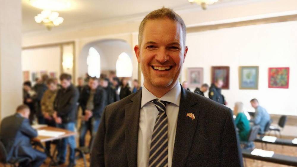 Норвежский политик Вебер признал законность крымского референдума
