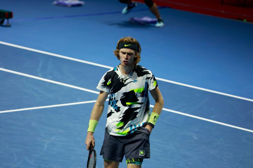 Рублёв вышел в 1/8 финала турнира в Дубае