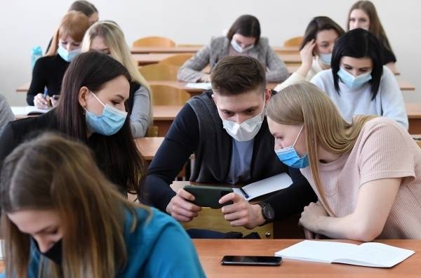 В России планируют сократить срок обучения по 200 специальностям профобразования