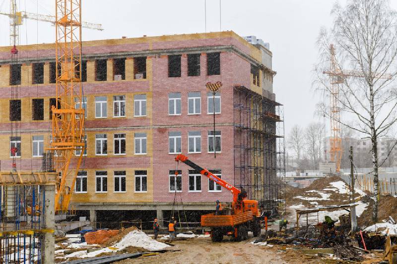 В Смоленске ускорят темпы строительства школы в Соловьиной роще
