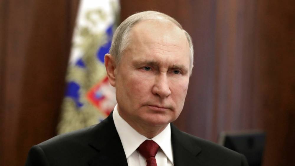 20 тысяч контрактов по нацпроектам Путина оказались "в зоне риска"