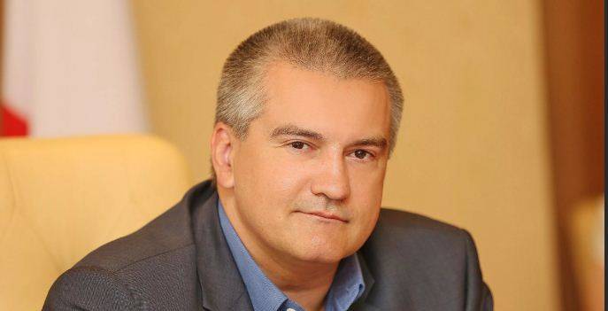 Аксенов не стал увольнять министра культуры Крыма за нецензурную брань