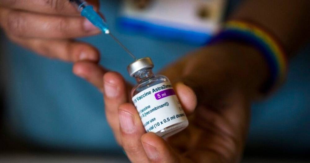 Италия и Франция готовы снова вакцинироваться препаратом AstraZeneca