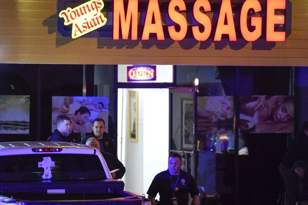 Стрельба в спа-салонах США: убиты восемь человек