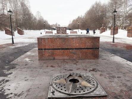 В Татарстане подростки случайно сожгли памятник Воину-освободителю