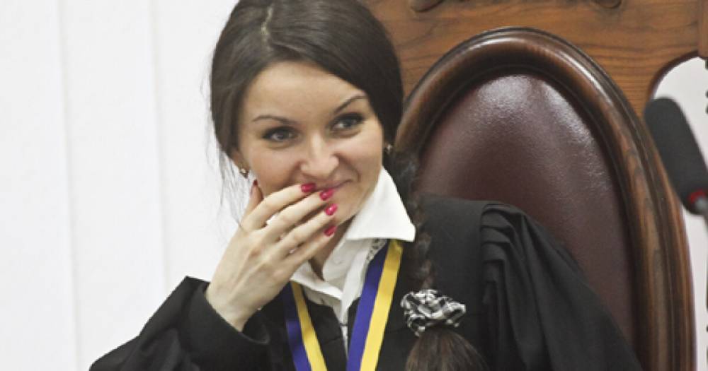 Верховный Суд отменил указ Порошенко об увольнении скандальной судьи Царевич