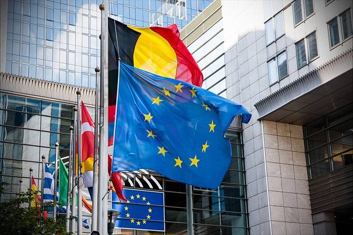 ЕС обсудит взаимное признание COVID-сертификатов с третьими странами