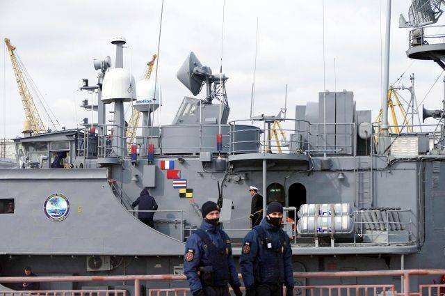В НАТО назвали причину наращивания присутствия в Черном море