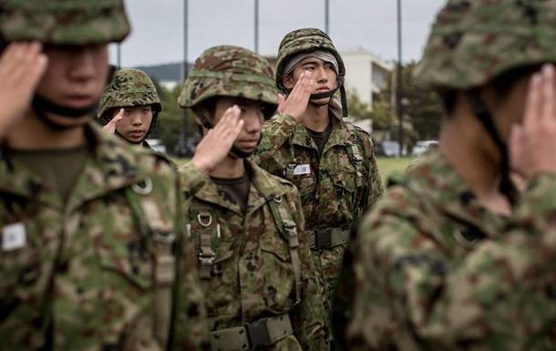 Япония примет участие в военных учениях в Украине