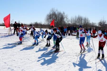В Ленске и в Кунгуре состязались лыжники