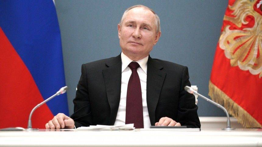 Владимир Путин ответил на обвинения Джо Байдена детской поговоркой
