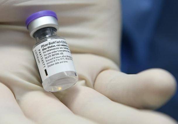 К нам снова едет Pfizer - украинцам назвали новые сроки поставок вакцины