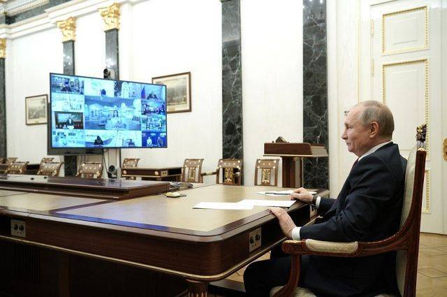 Путин: США решают внутренние задачи через обвинения других стран