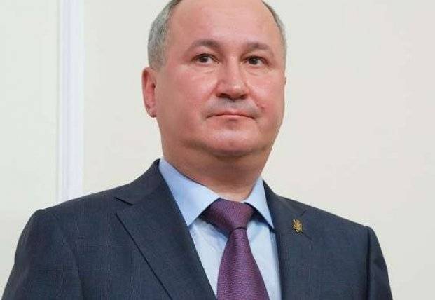 Грицака призывают к ответу: "наличка" для "ДНР", агент Шайтанов и донецкий аэропорт