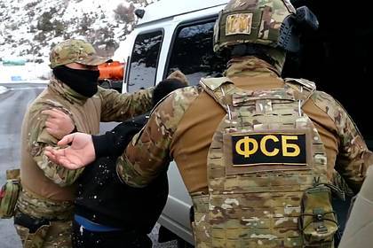 ФСБ задержала осужденного за призывы к экстремизму