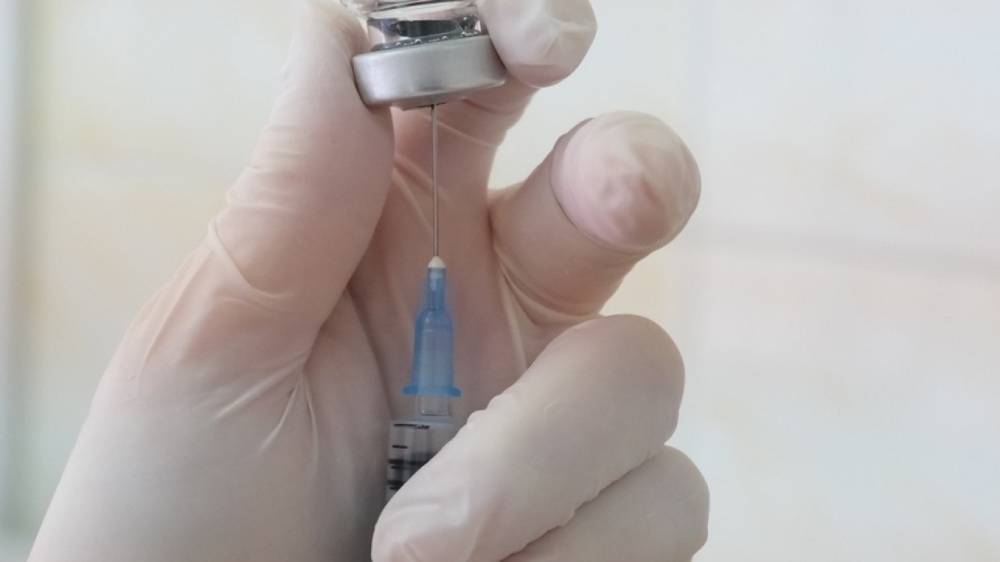 Жительница Швеции умерла после вакцинации от коронавируса AstraZeneca