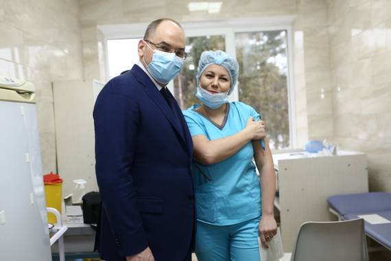 Степанов назвал виновного в медленной вакцинации