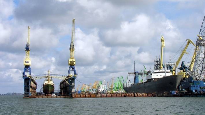 Экономист объяснил, почему Украина не сможет спасти порты Прибалтики